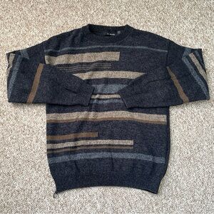 Vintage Bill Blass Men’s Gray Striped Crewneck Sweater Size Small